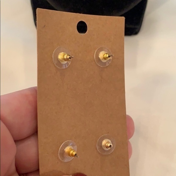 💐5/25 2 delicate drop dangle cherries gold tone - Picture 4 of 6